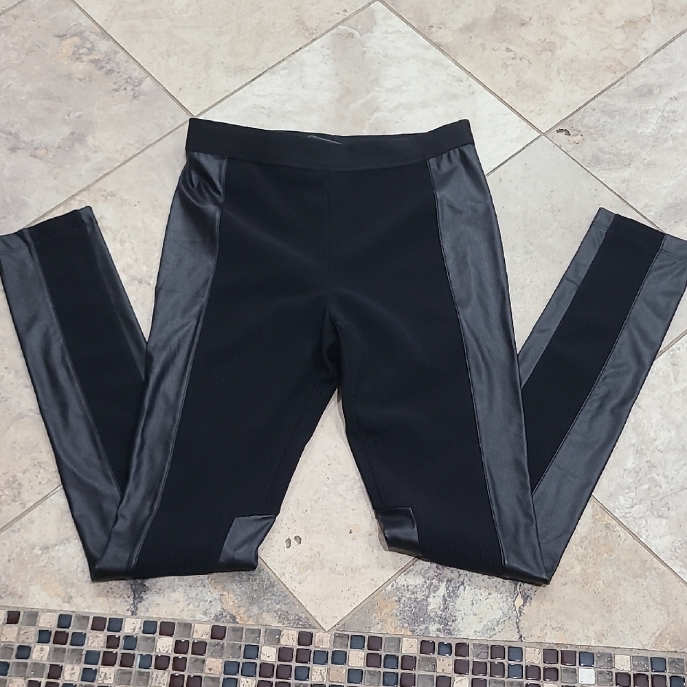 BCBGMaxAzria Elegant Black Trousers - Picture 1 of 8